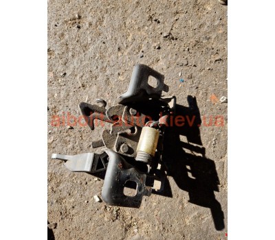 Замок капота  Renault Logan II 2013 - 2020р.